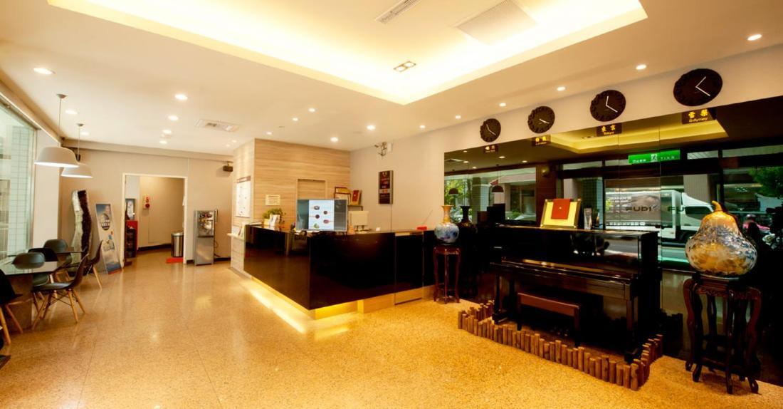 Fudi Hotel Taichung Eksteriør billede